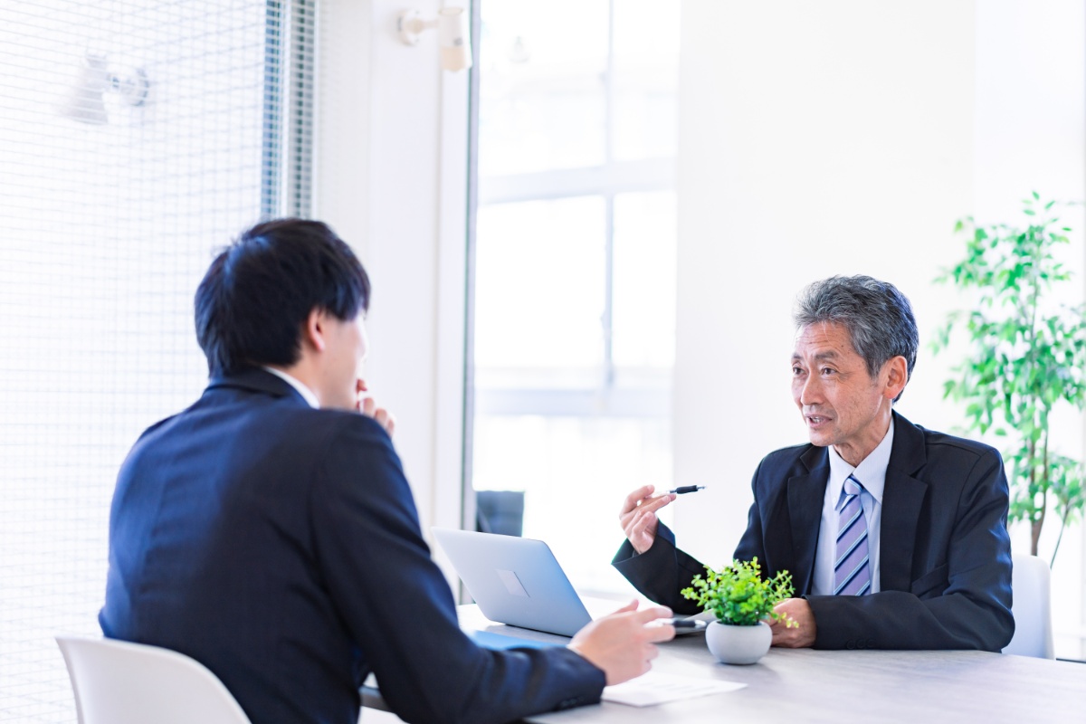 労務相談に対応 | 福岡の社労士なら社会保険労務士法人SOLVEUS.